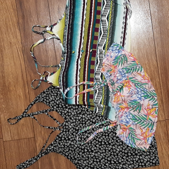 Various summer flowy tops